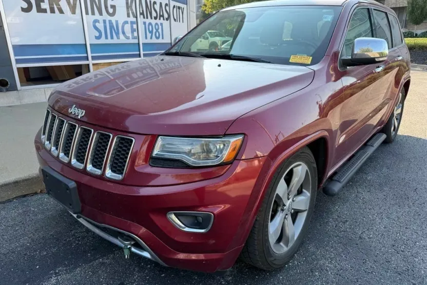 2014 Jeep Grand Cherokee Overland photo 1