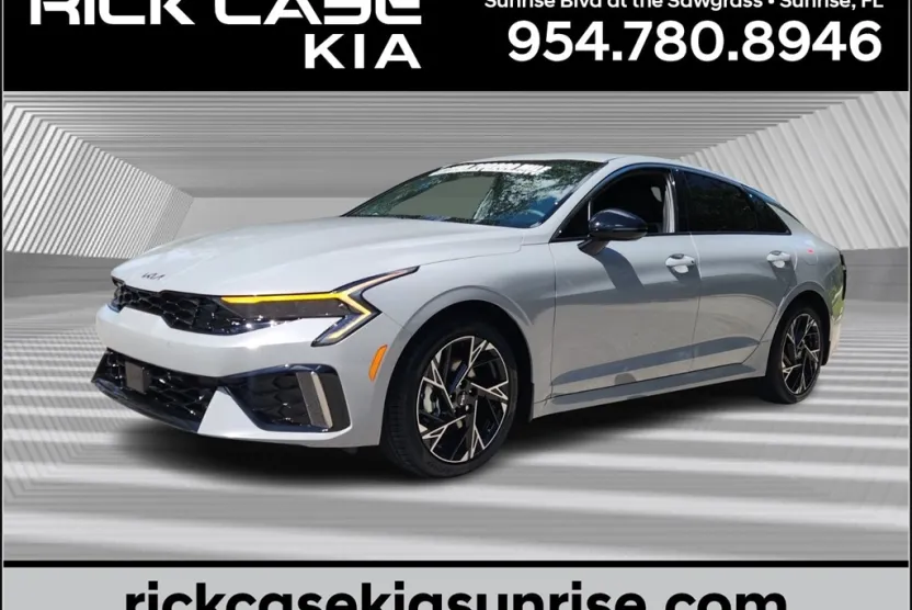 2026 Kia K5 GT-Line photo 1