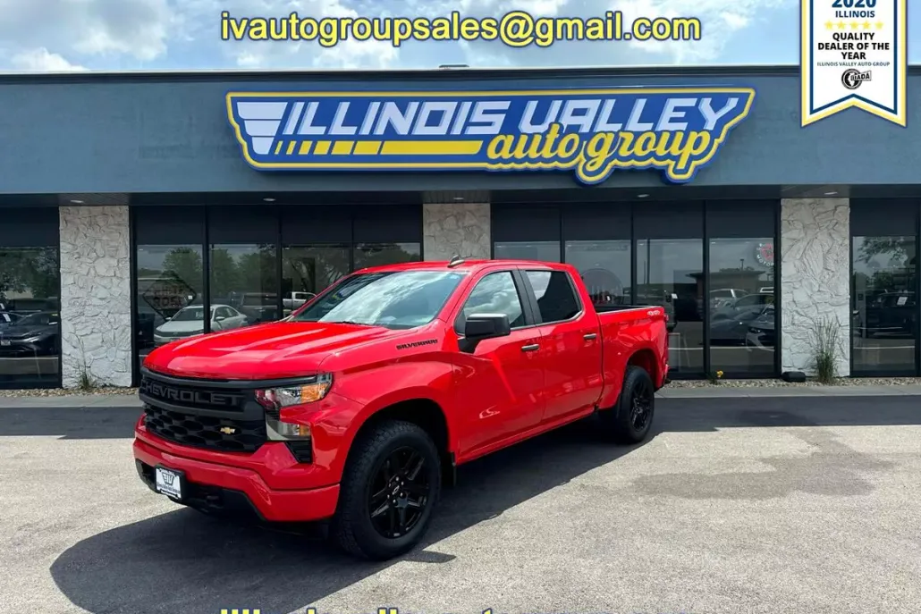 2022 Chevrolet Silverado 1500 Custom photo 1