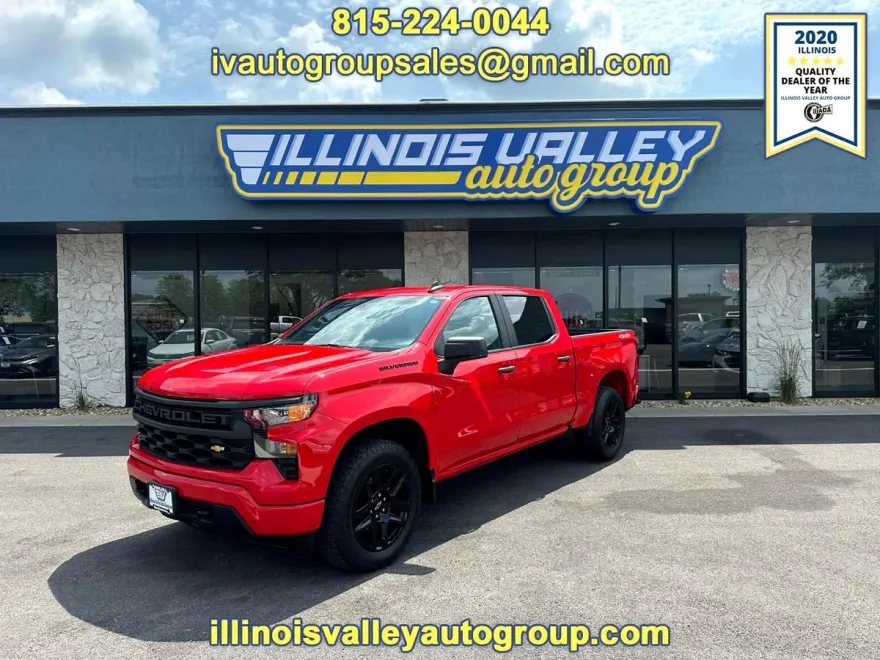 2022 Chevrolet Silverado 1500 Custom photo 1