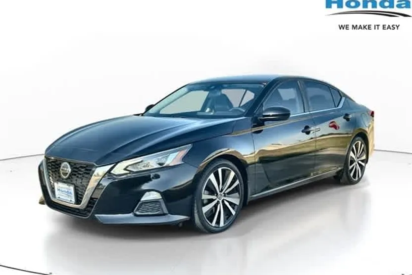 2020 Nissan Altima 2.5 SR photo 1