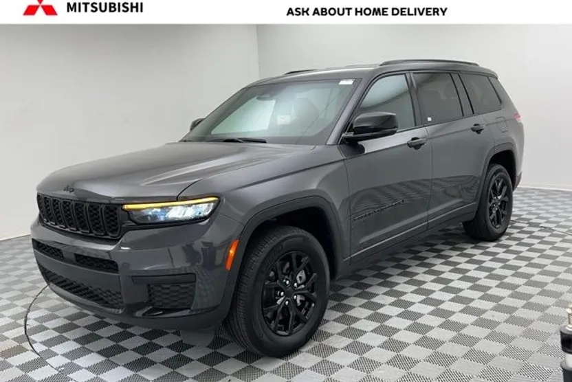 2024 Jeep Grand Cherokee Altitude photo 1
