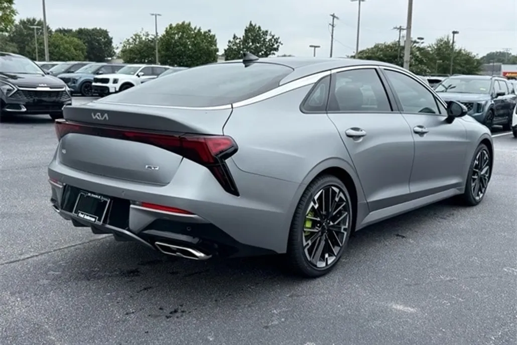 2026 Kia K5 GT photo 1