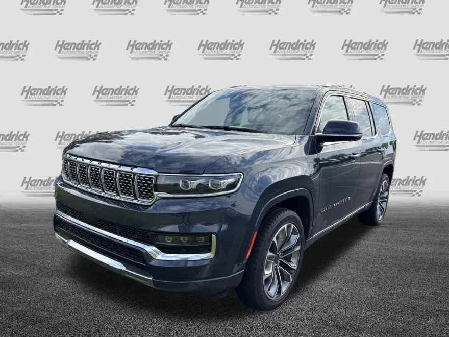 2022 Jeep Grand Wagoneer III photo 1