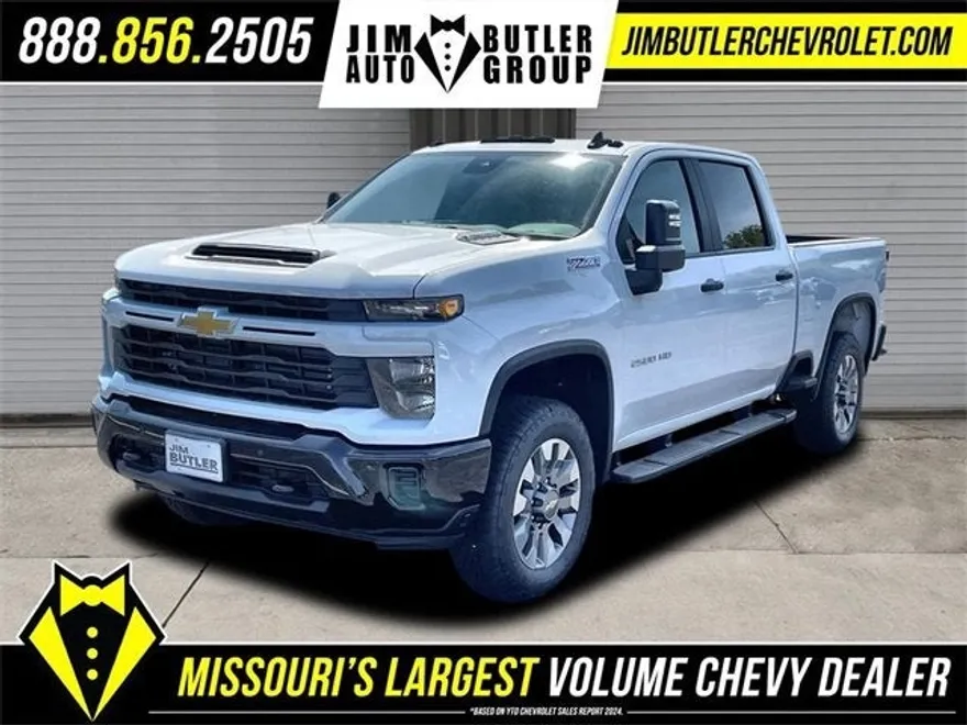 2025 Chevrolet Silverado 2500HD Custom photo 1