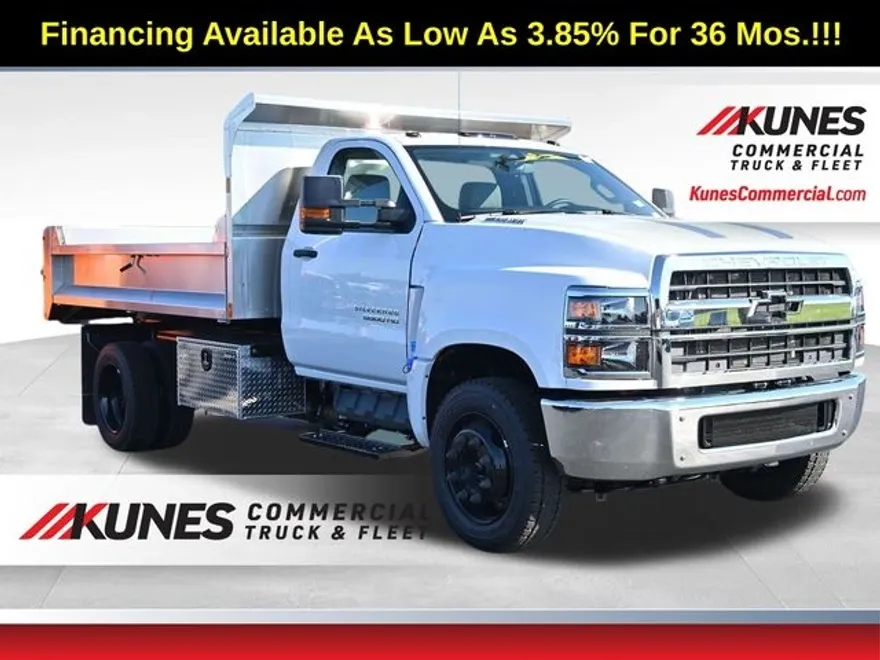 2024 Chevrolet Silverado 5500HD Work Truck photo 1