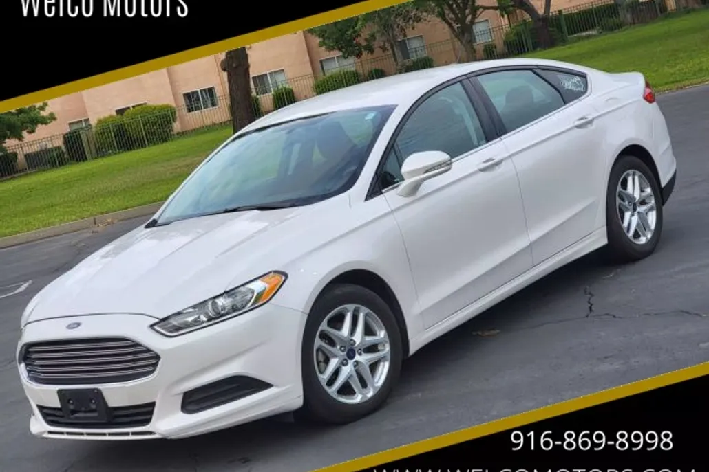 2016 Ford Fusion photo 1
