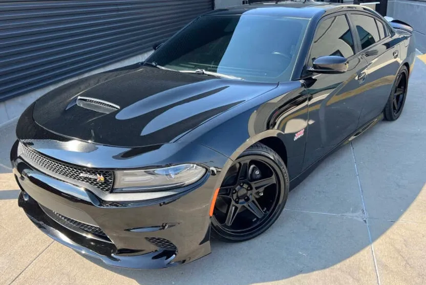 2020 Dodge Charger Scat Pack photo 1