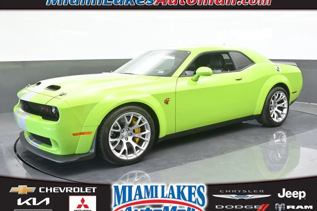 2023 Dodge Challenger SRT8 Hellcat Redeye photo 1