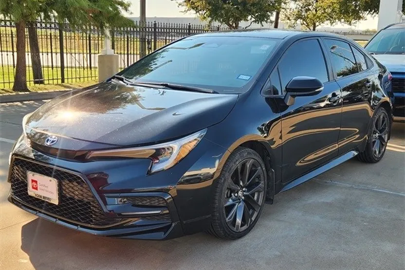 2023 Toyota Corolla Hybrid SE photo 1
