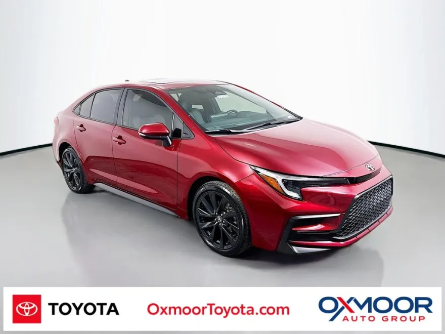 2023 Toyota Corolla SE photo 1