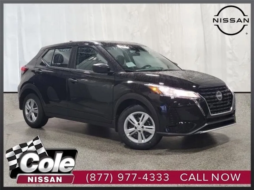 2024 Nissan Kicks S photo 1