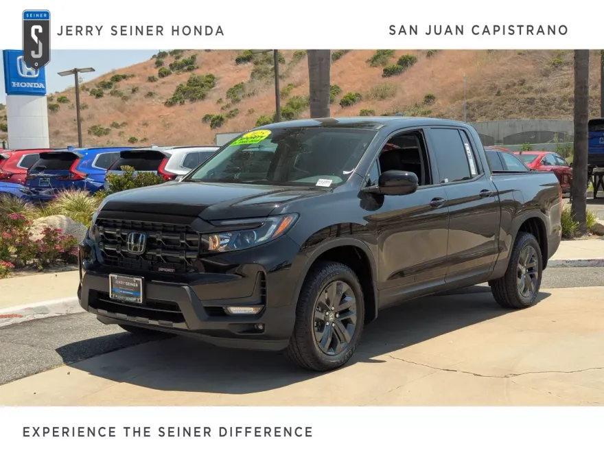 2025 Honda Ridgeline Sport photo 1