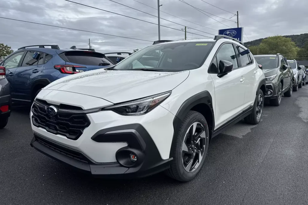 2025 Subaru Crosstrek Limited photo 1