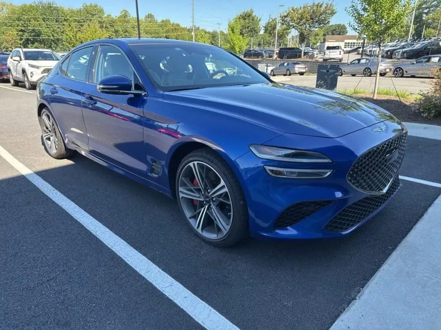 2025 Genesis G70 2.5T Sport Prestige photo 1