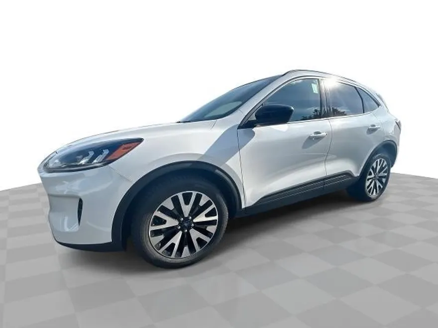 2020 Ford Escape SE Sport Hybrid photo 1
