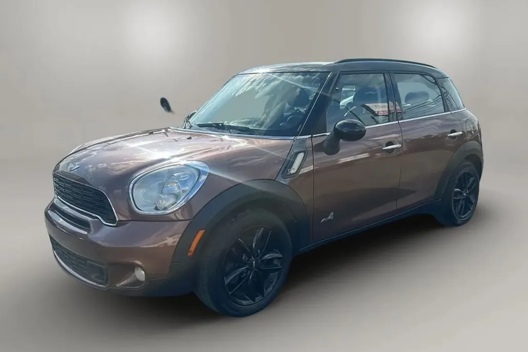 2014 Mini Countryman S ALL4 photo 1