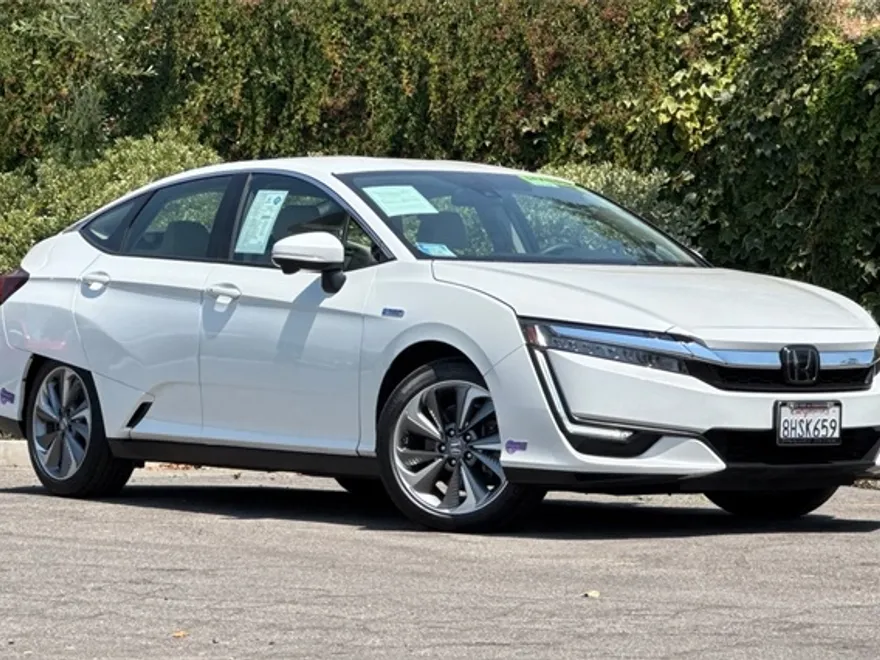 2018 Honda Clarity Plug-In Hybrid photo 1
