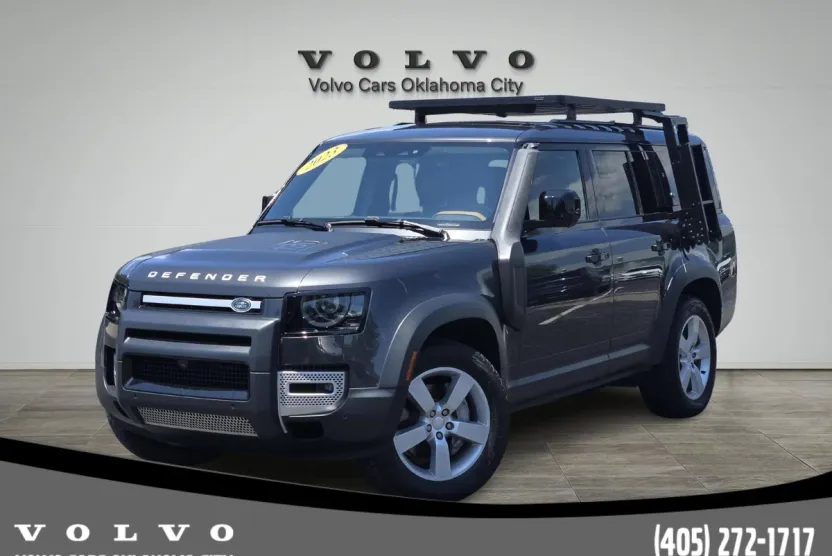 2023 Land Rover Defender 130 First Edition photo 1