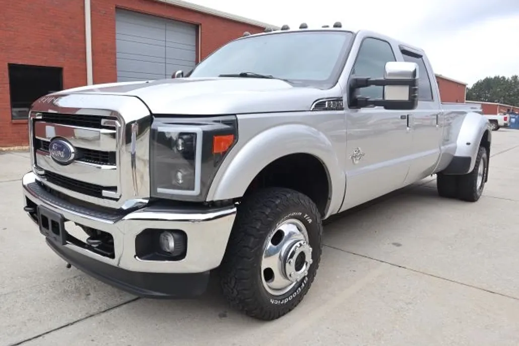 2015 Ford F-350 photo 1