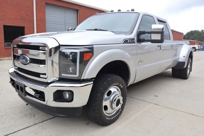 2015 Ford F-350 photo 1