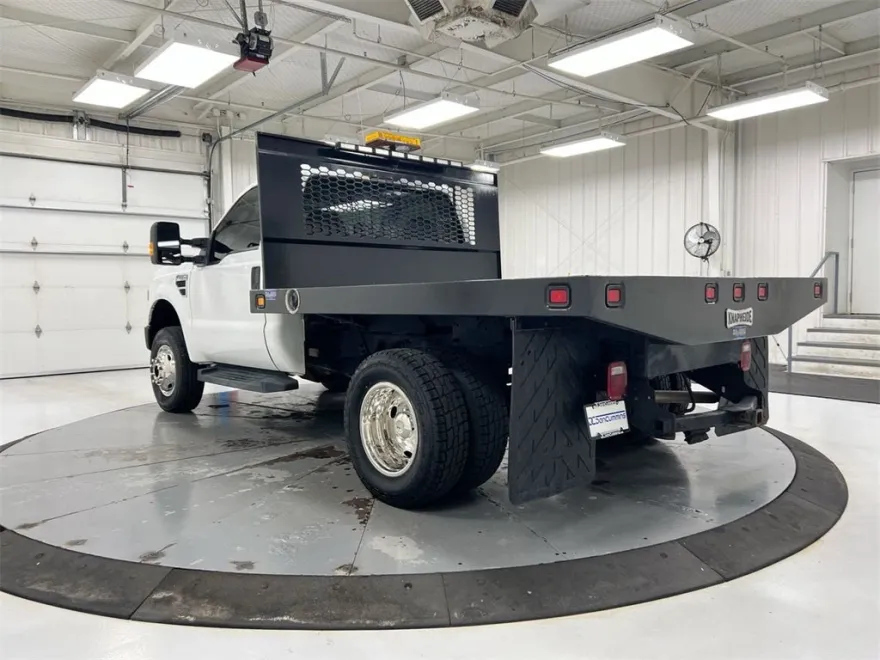 2009 Ford F-350 photo 1