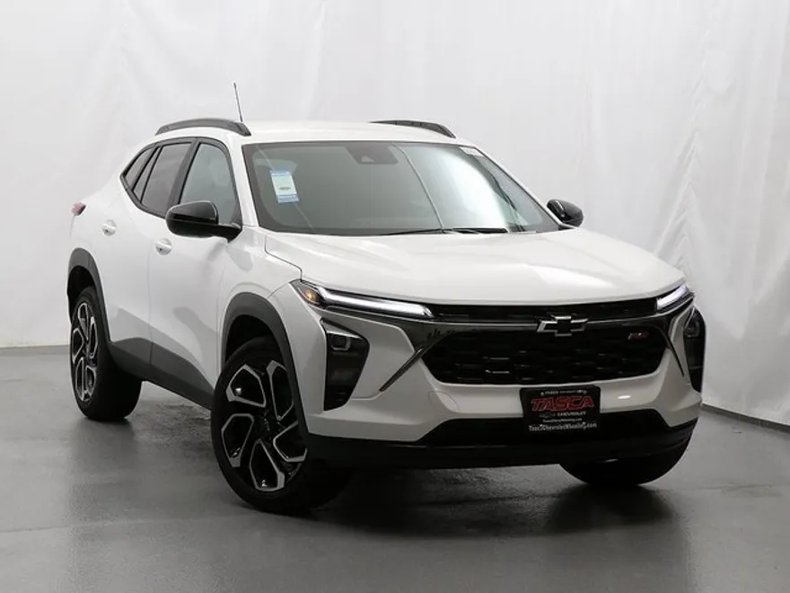 2025 Chevrolet Trax photo 1