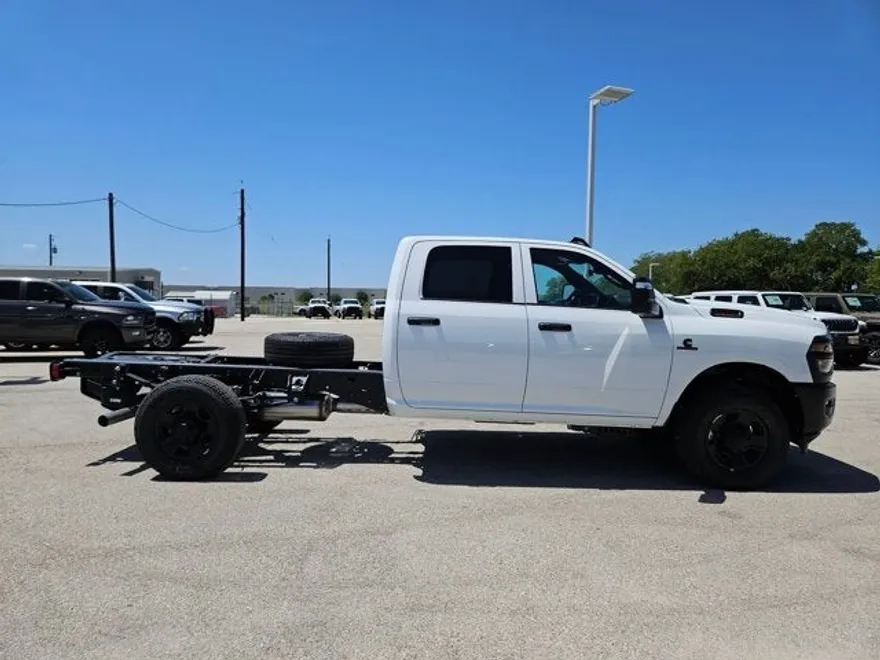 2026 Ram 3500 Tradesman Limited photo 1