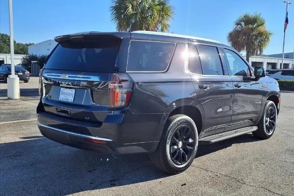 2024 Chevrolet Tahoe LT photo 1