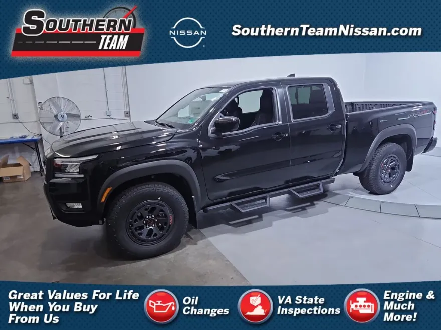 2025 Nissan Frontier PRO-4X photo 1