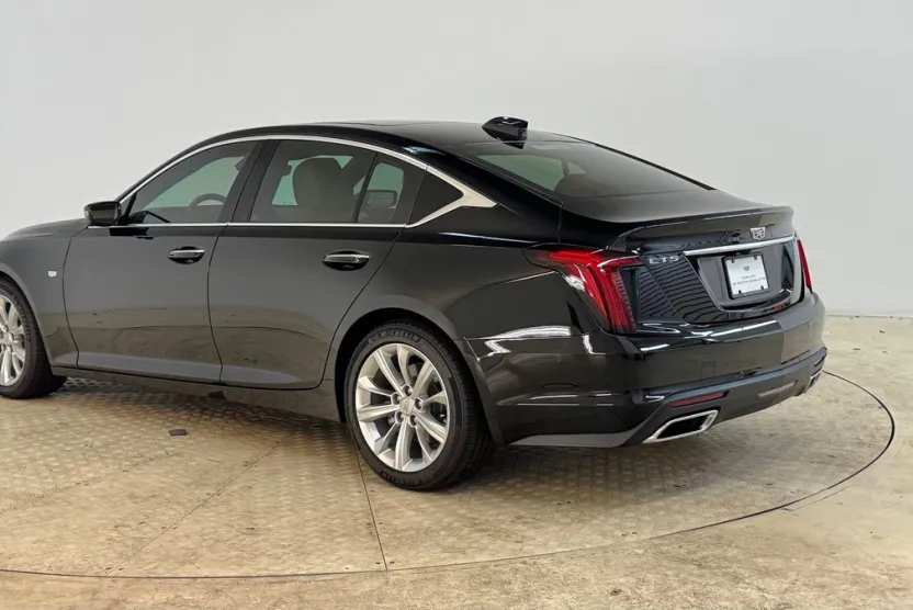 2025 Cadillac CT5 Premium Luxury photo 1