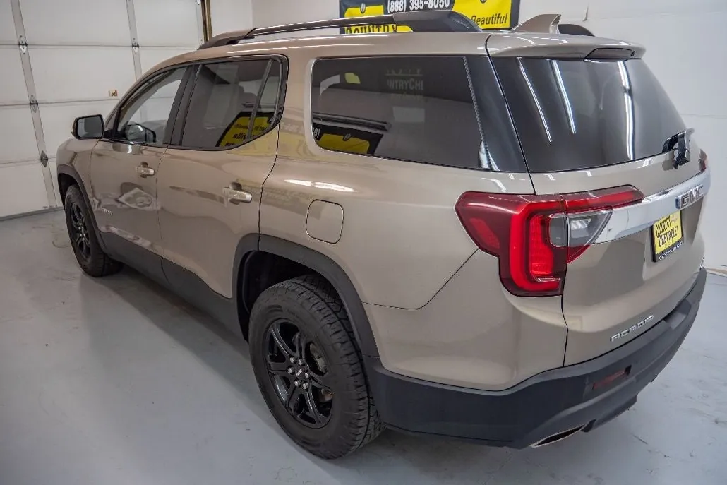 2022 Gmc Acadia AT4 photo 1