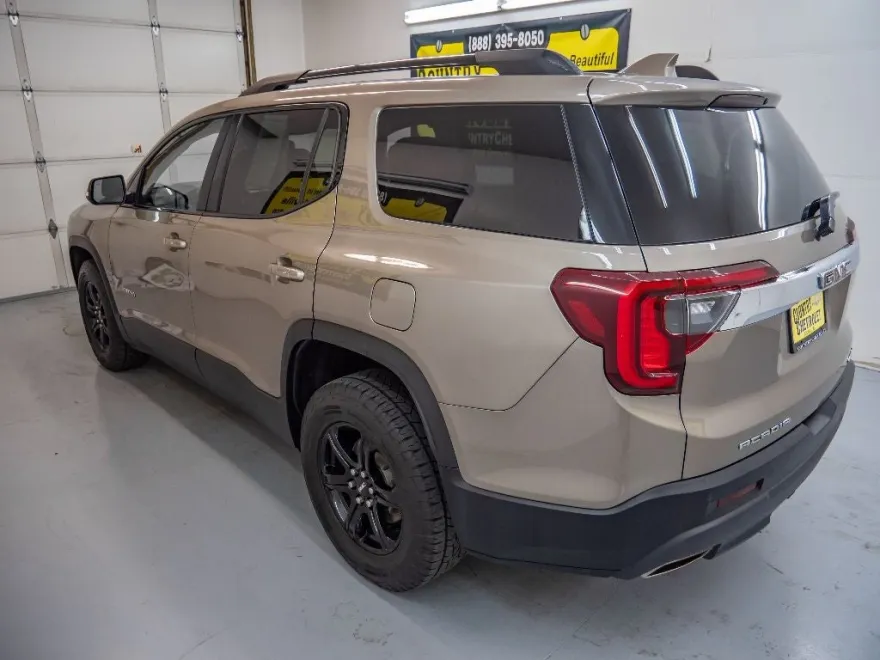2022 Gmc Acadia AT4 photo 1