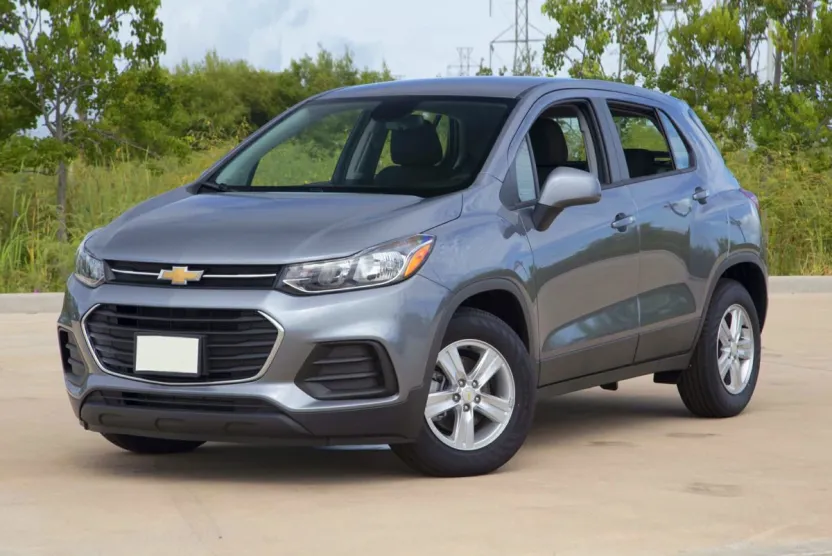 2021 Chevrolet Trax LT photo 1