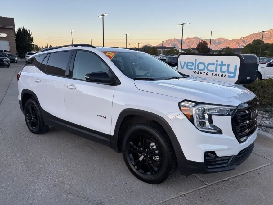 2023 Gmc Terrain AT4 photo 1