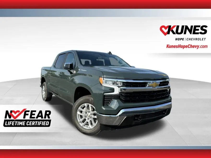 2026 Chevrolet Silverado 1500 LT photo 1