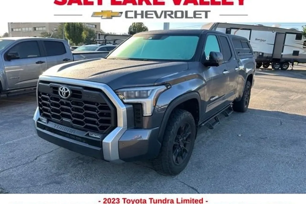 2023 Toyota Tundra Limited photo 1
