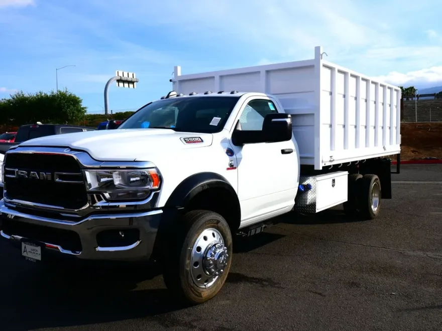 2024 Ram 5500 Tradesman photo 1