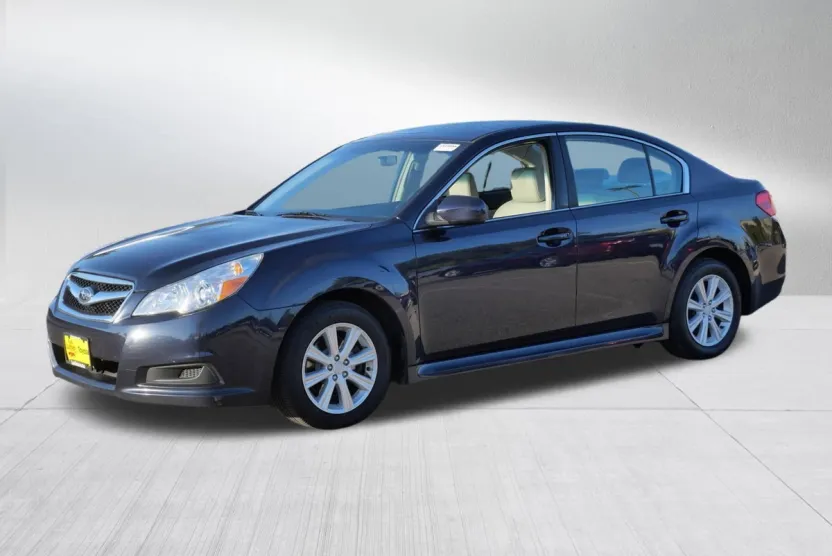 2012 Subaru Legacy 2.5i Premium photo 1