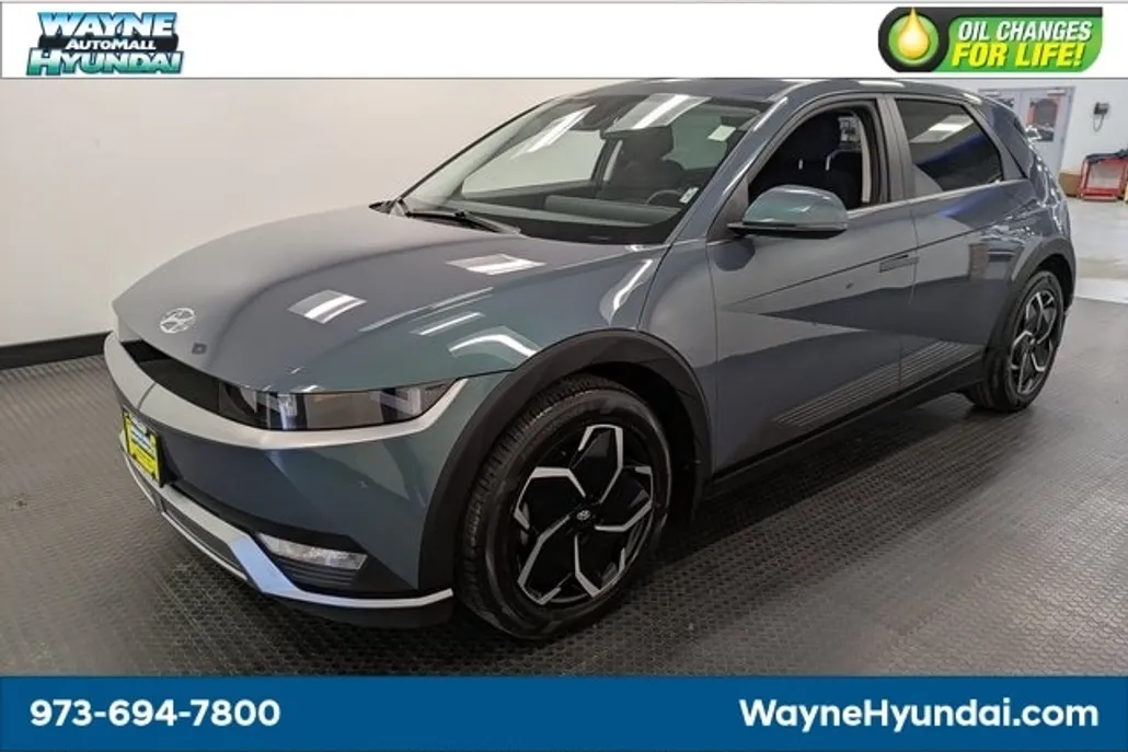 2023 Hyundai Ioniq 5 SE photo 1