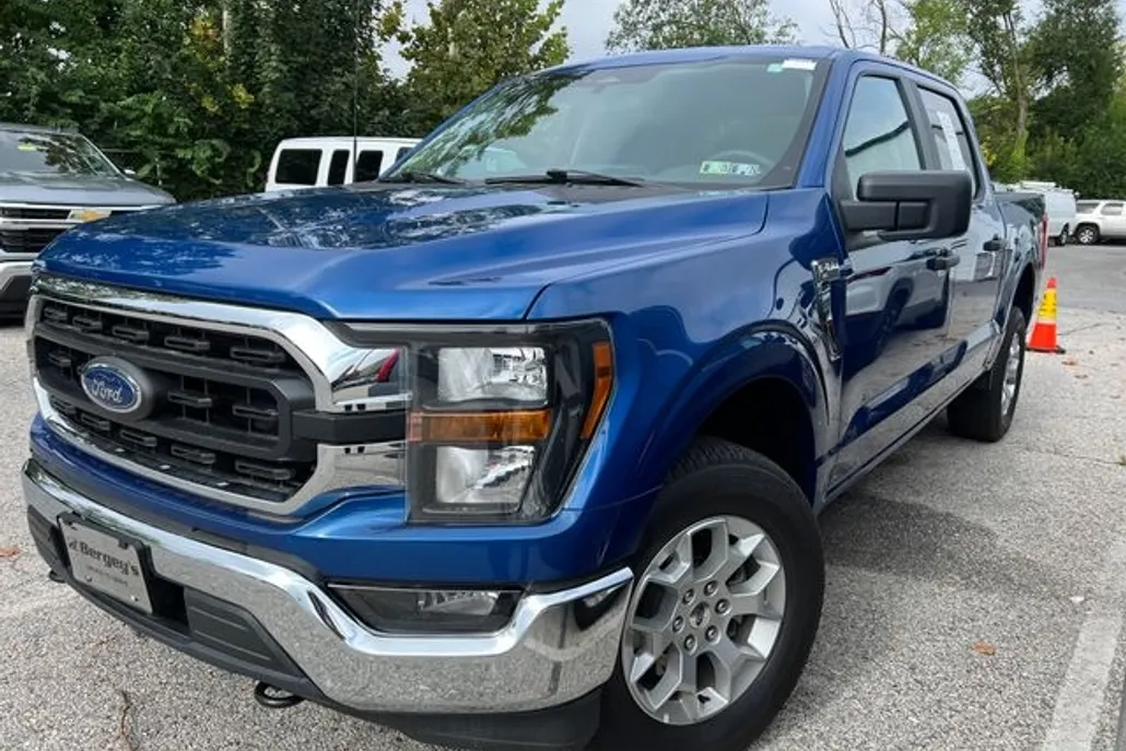 2023 Ford F-150 XL photo 1