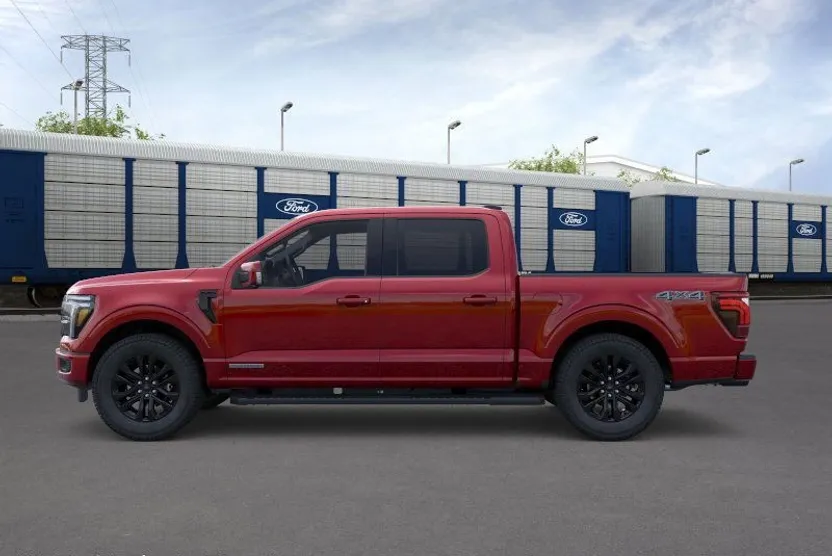 2025 Ford F-150 Lariat photo 1