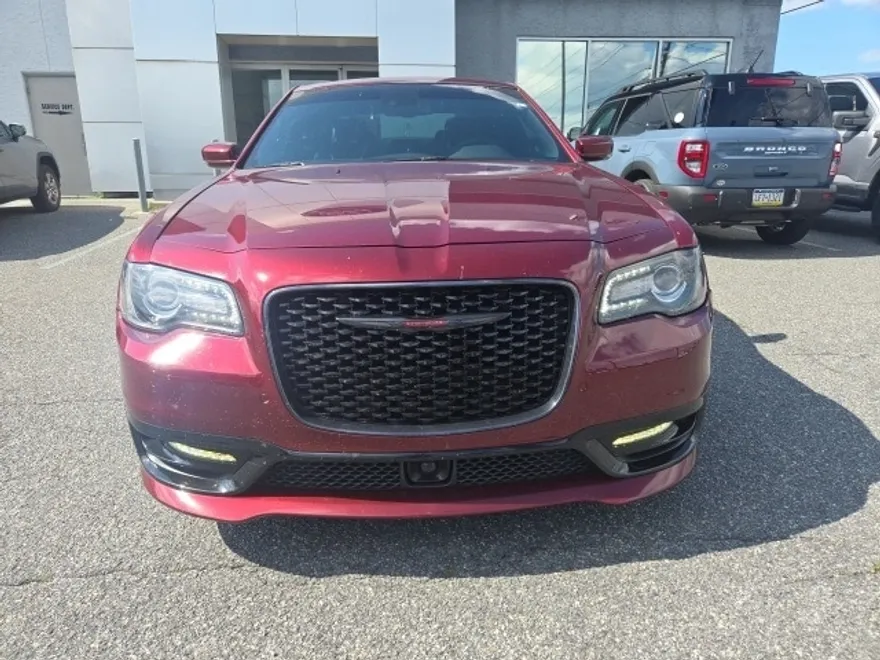 2023 Chrysler 300 S photo 1