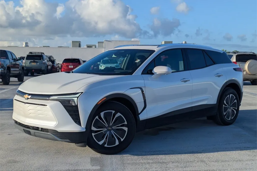 2024 Chevrolet Blazer EV photo 1