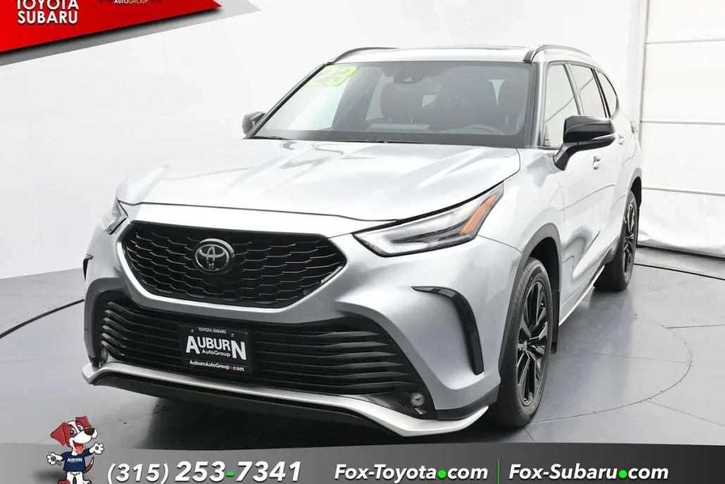 2023 Toyota Highlander XSE photo 1