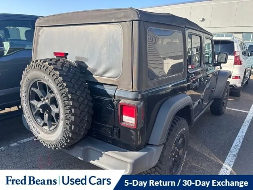2021 Jeep Wrangler Unlimited Willys photo 1