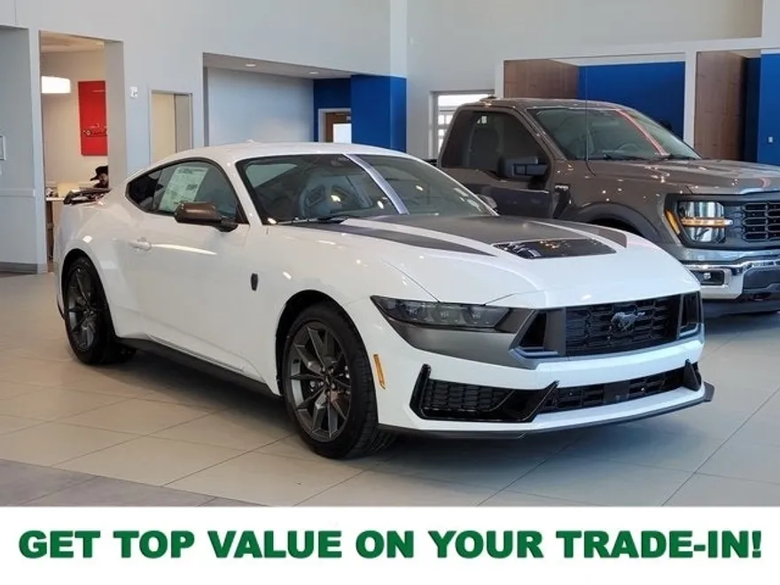 2025 Ford Mustang Dark Horse photo 1
