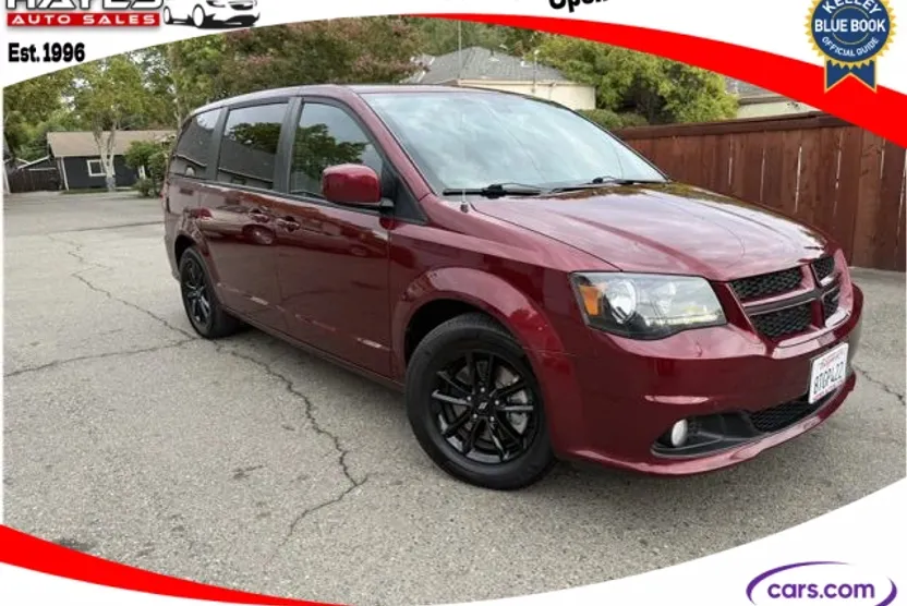 2019 Dodge Grand Caravan GT photo 1