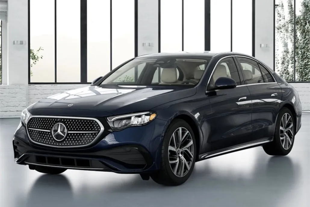 2026 Mercedes Benz E 4MATIC Sedan photo 1