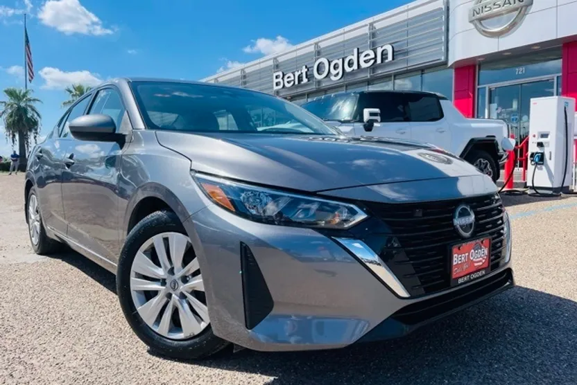 2024 Nissan Sentra S photo 1